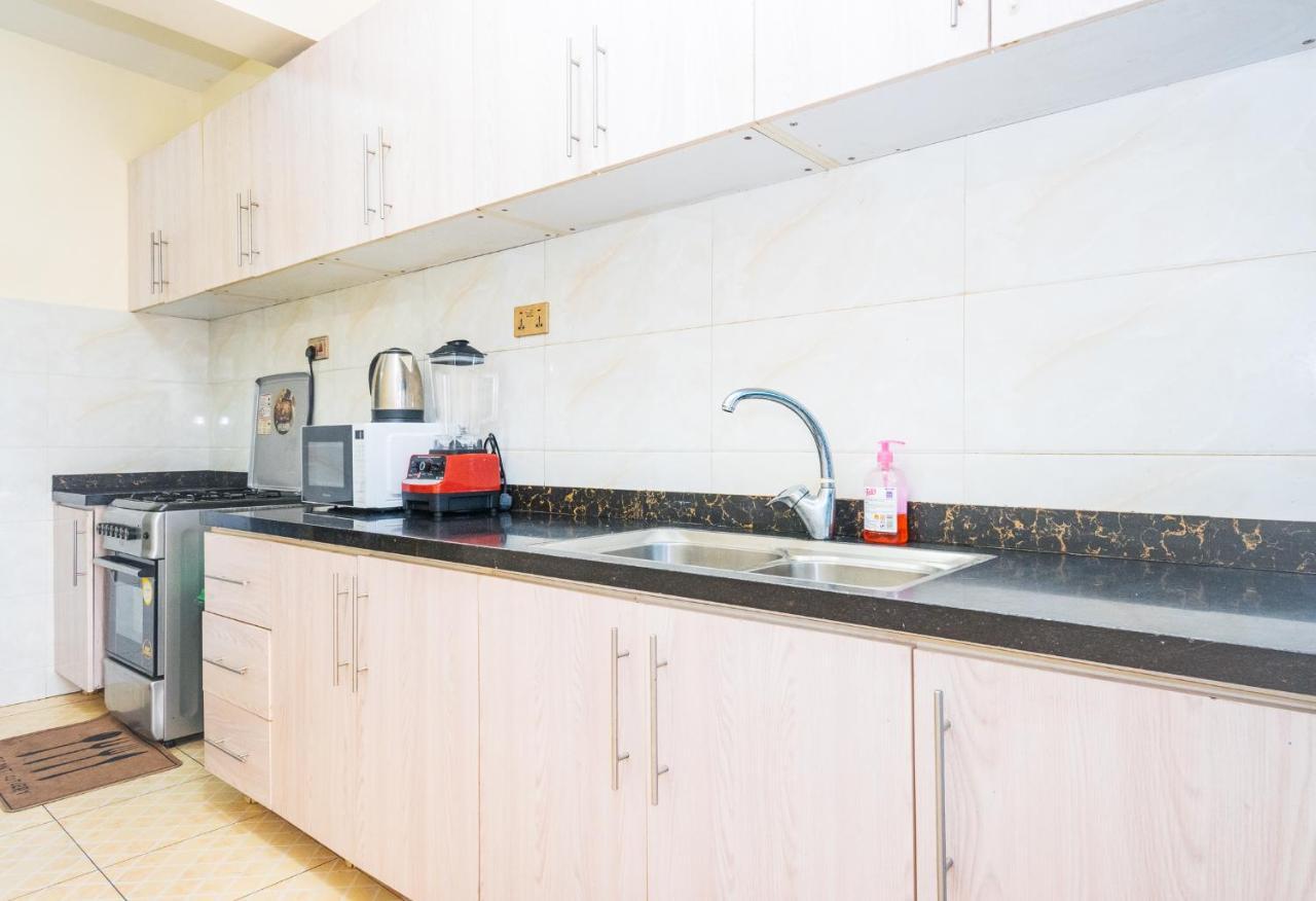 Tropical Themed 3Br And Dsq Apartment Nairobi Buitenkant foto